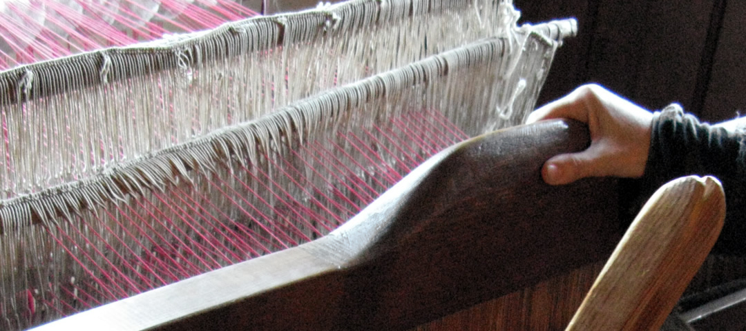 Learn to use a traditional loom to weave cloth. The basic purpose of any loom is to hold the warp threads under tension to facilitate the interweaving of the weft threads. Seminars in the Zagoria region in Greece